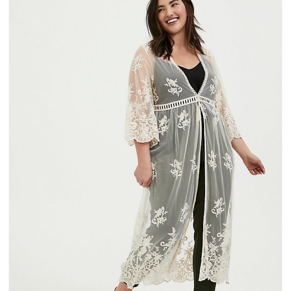 Torrid Ivory Mesh Embroidered Duster Kimono